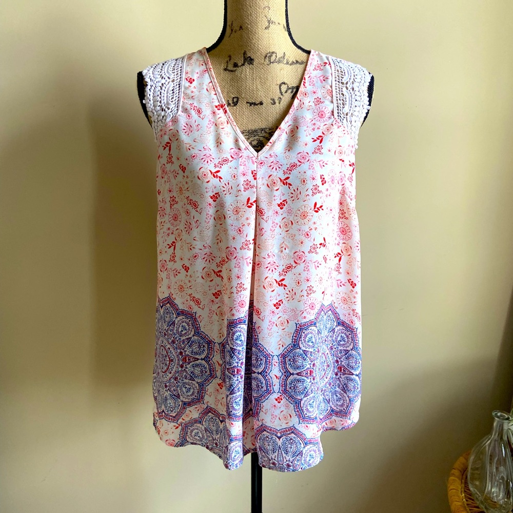 Daniel Rain paisley Multicolored Sleeveless Top, size M. EUC